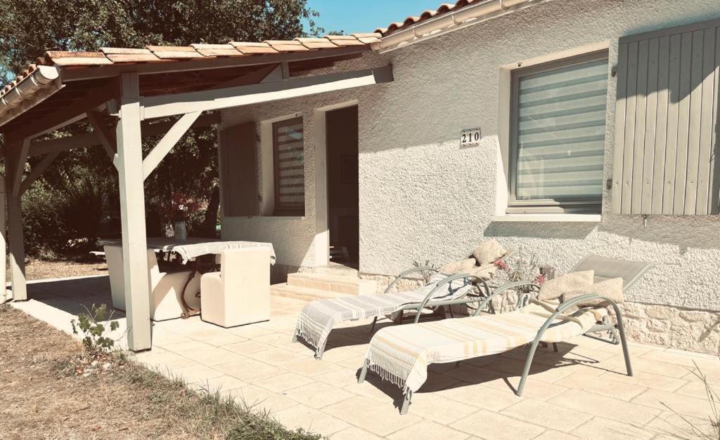 Etang Vallier Resort Brossac Zewnętrze zdjęcie