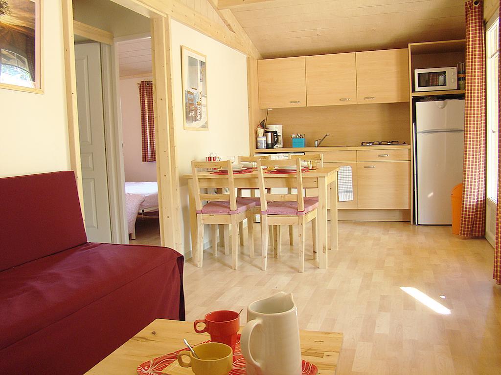 Etang Vallier Resort Brossac Pokój zdjęcie
